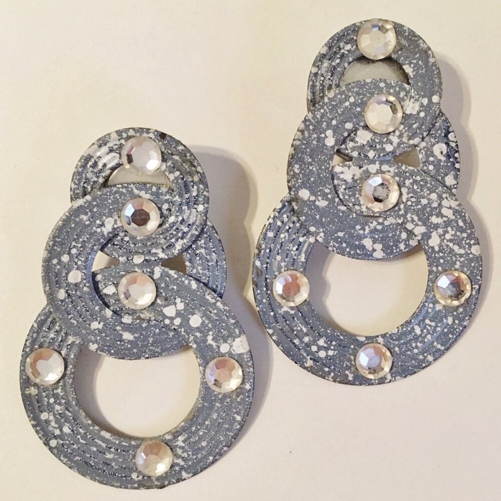 Clear Crystal Rhinestone Earrings Blue White Painted Metal Circles Vintage Post